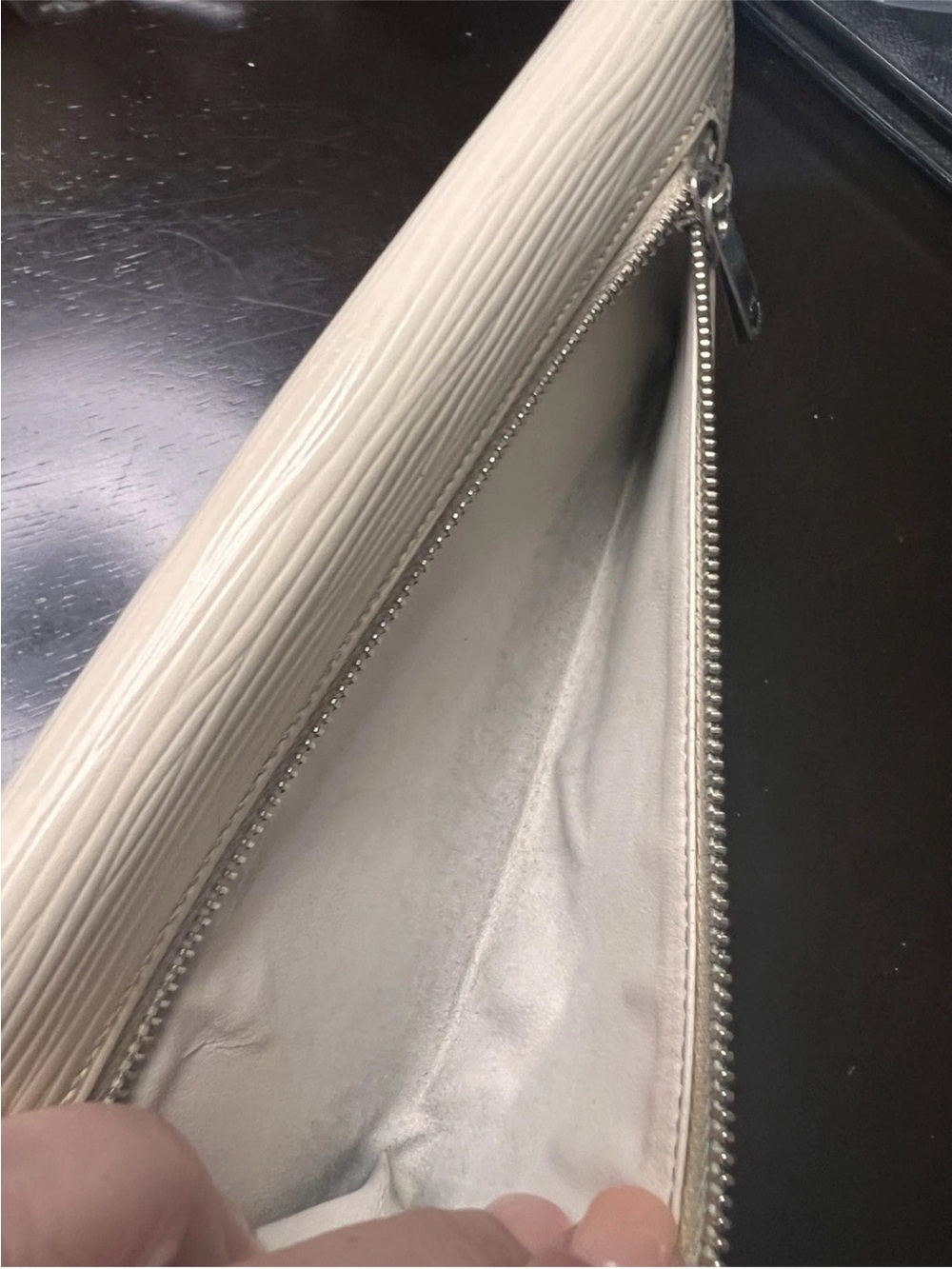 Louis Vuitton Epi Koala Long Wallet Ivoire Ivory Leather Silver Hardware w/COA - Picture 11 of 13